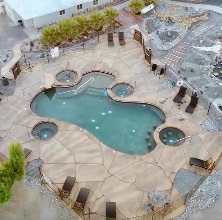 Death Valley Hot Springs Tecopa Екстериор снимка
